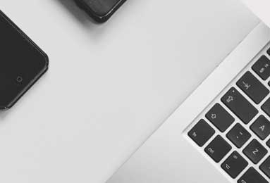 乐鱼体育官方平台-【直播】米勒：Gala真是省吃俭用啊，说皮肤太贵了没买就在比赛服玩