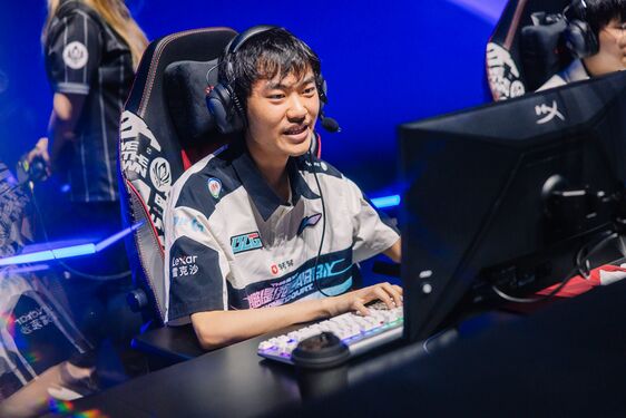 乐鱼体育官方平台-🎮Knight：最想交手Faker，上次BO5输给他们想复仇