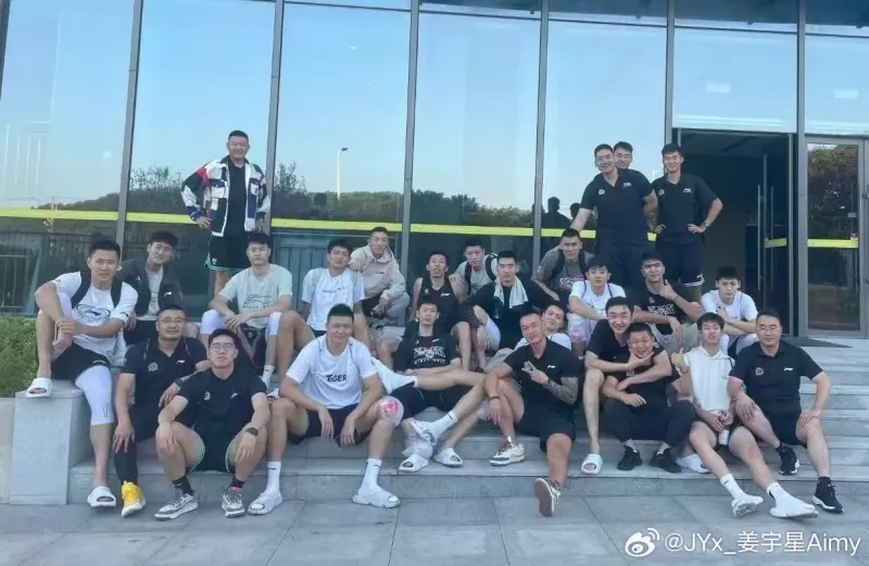 乐鱼体育官方平台-姜宇星：加入辽篮是一次挑战，感恩在吉林的七年时光