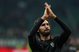 乐鱼体育官方平台-法媒：米兰中场阿德利转会利雅得青年人达协议，年薪700万欧签3年